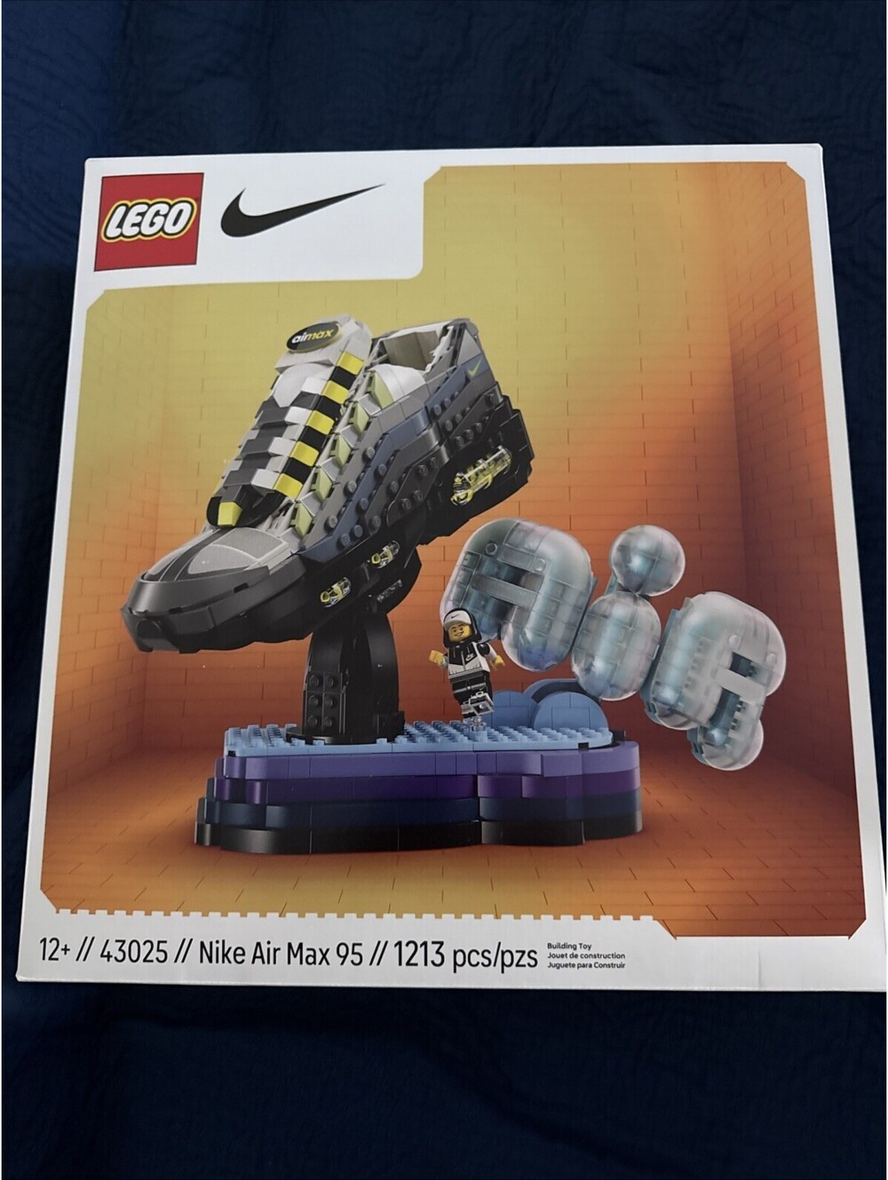 Nike Air Max 95 Lego Set